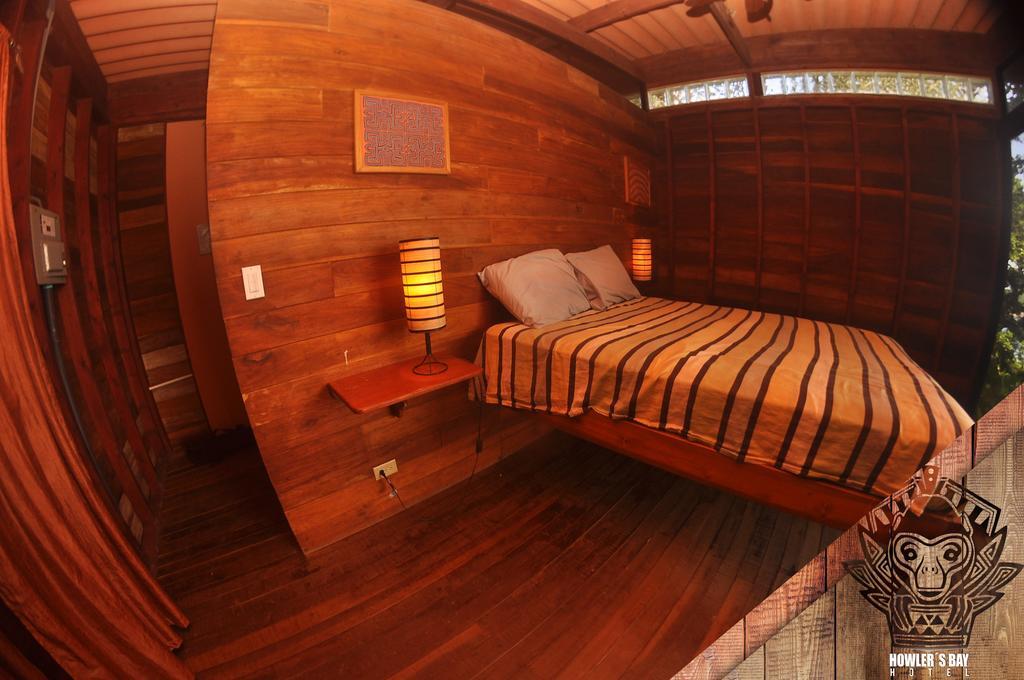 بوكاتشيكا Howlers Bay Hotel المظهر الخارجي الصورة