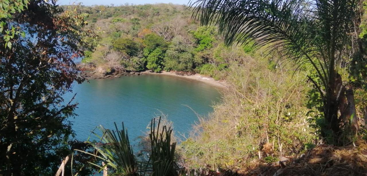 بوكاتشيكا Howlers Bay Hotel المظهر الخارجي الصورة